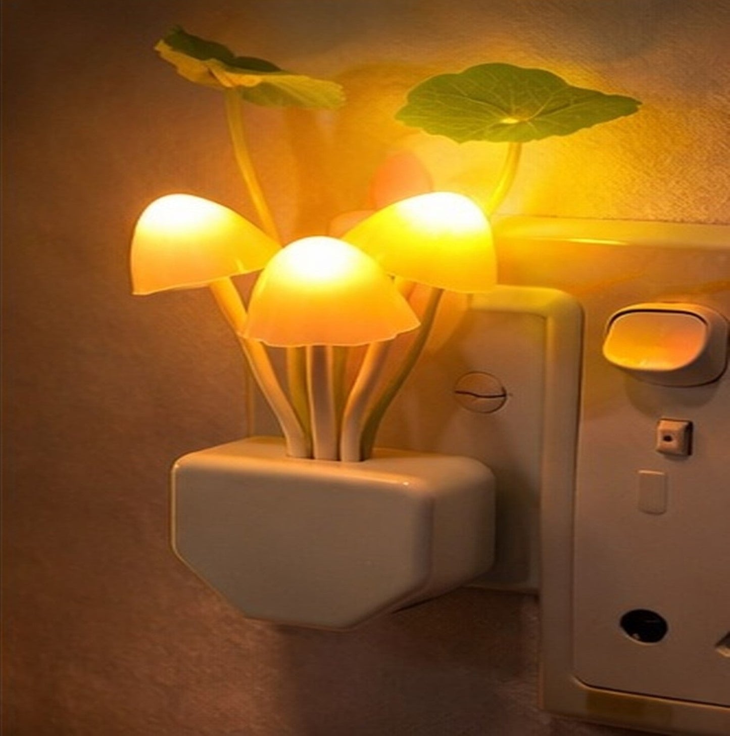 0239a  Fancy Color Changing Led Mushroom Night Light Kids Beautiful Color Led Illumination Automatic Onoff Light Sensor Night Lamp
